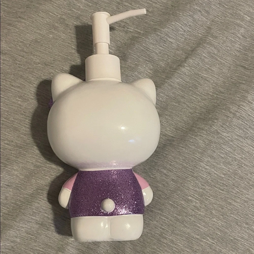 Sanrio Hello Kitty Purple and White Soap Dispenser